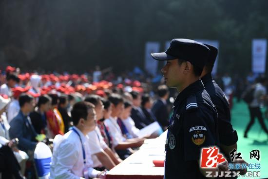 “一节一会”活动开幕 圆满背后的“他们”