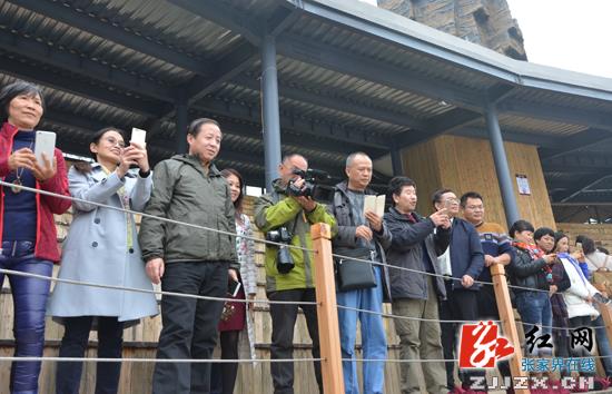 张家界旅游门票 - “走遍全世界，还是张家界”全国散文作家采风活动走进慈利