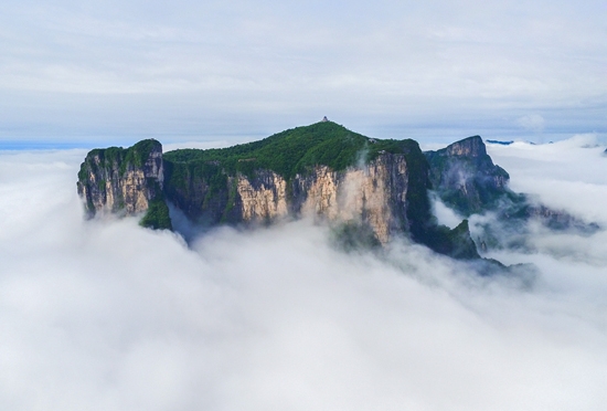 湖南张家界旅游景点 - 2017年湖南首批将重点建设30个旅游文化项目公布 张家界三个项目入选