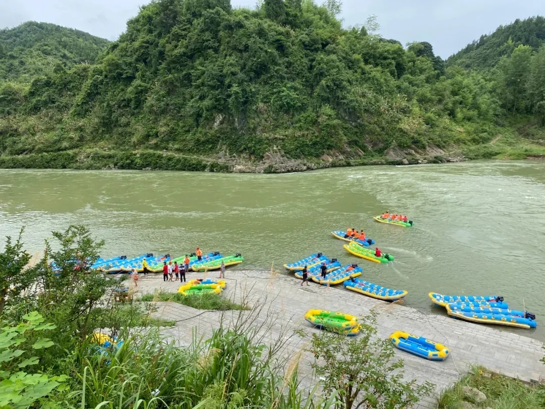 张家界茅岩河景区：避暑度假游受热捧