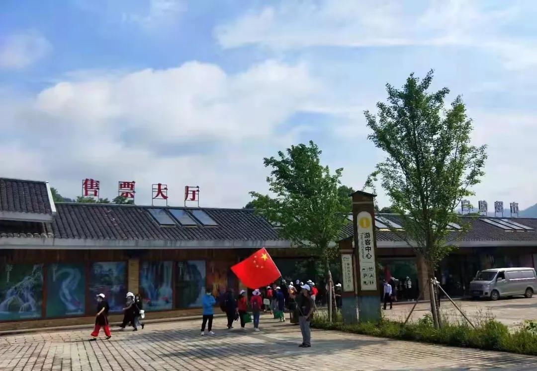 张家界旅游路线 - 张家界唯一！茅岩河公司入选“2022年度省级服务业标准化试点项目”